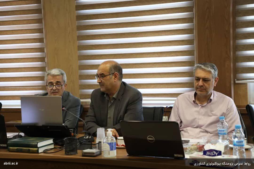 رئیس پژوهشگاه بیوتکنولوژی کشاورزی اعلام کرد: هوش مصنوعی، محور برنامه های آینده پژوهشگاه بیوتكنولوژی كشاورزی است-img
