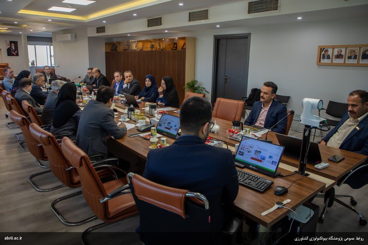 برگزاری سی‌و‌هفتمین نشست کمیسیون دائمی پژوهشگاه بیوتکنولوژی کشاورزی-img